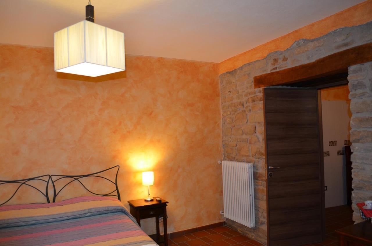B&B La Casa Di Giulietta Castelmezzano Bagian luar foto