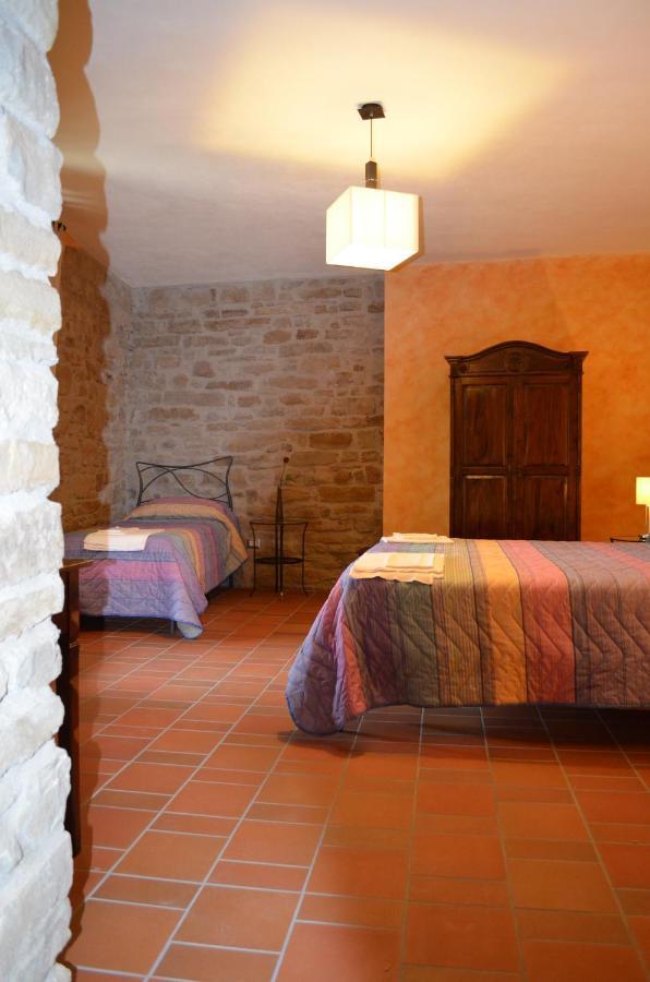 B&B La Casa Di Giulietta Castelmezzano Bagian luar foto